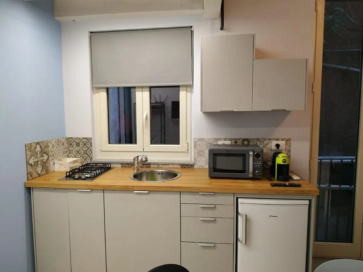 Valina Apartments Κατάνια 0*,